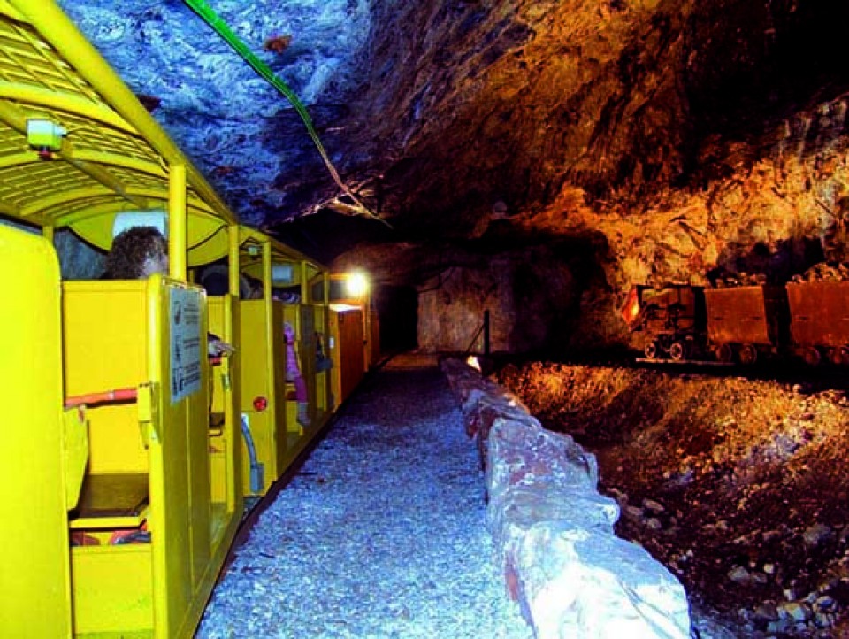 Parco Archeominerario San Silvestro Orari vieller